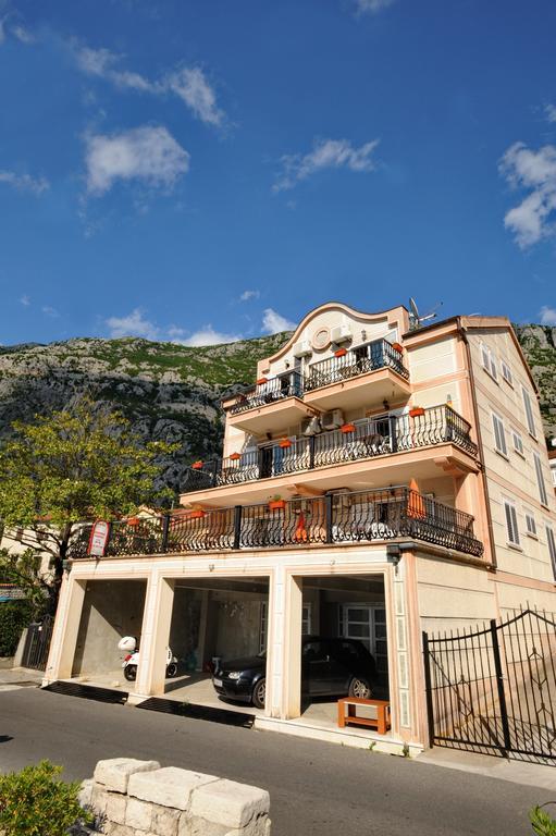 Apartments Paradiso Kotor Exteriör bild